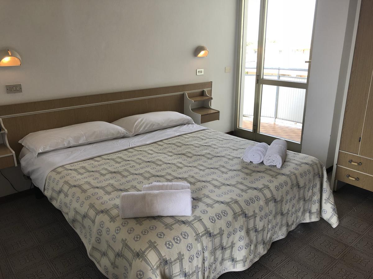 Hotel Alexander San Mauro Mare Dış mekan fotoğraf