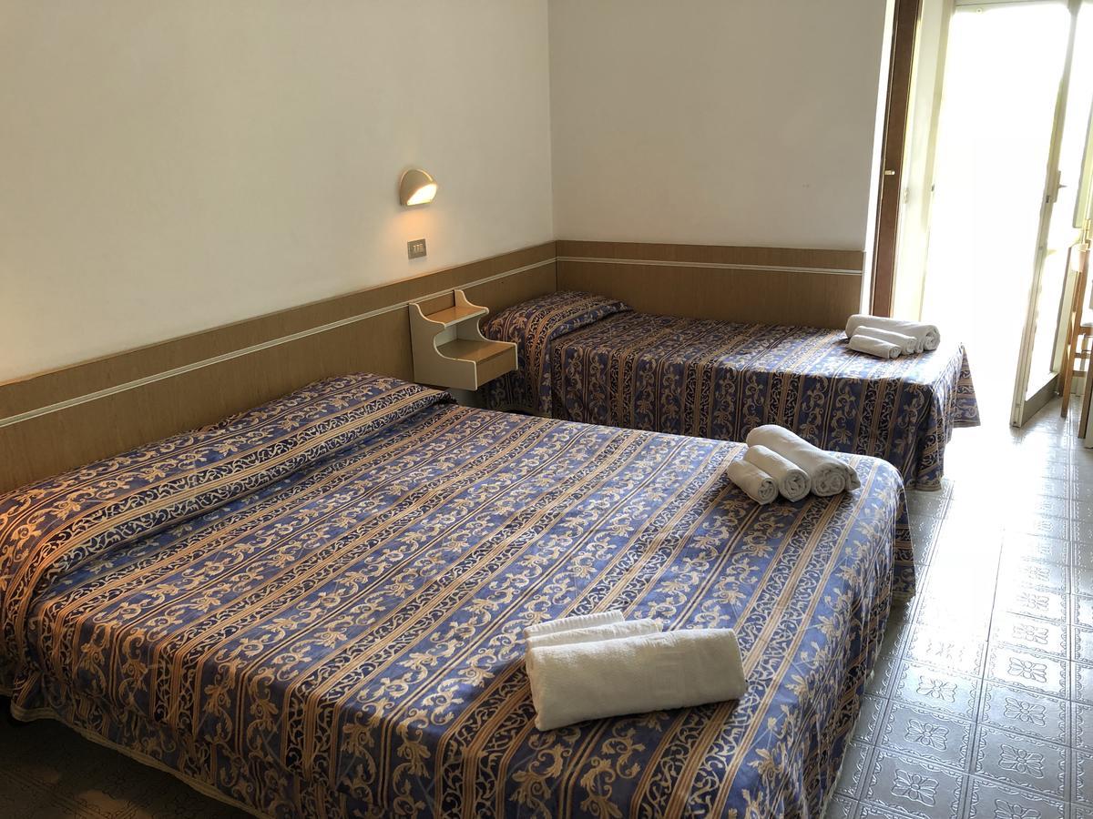 Hotel Alexander San Mauro Mare Dış mekan fotoğraf