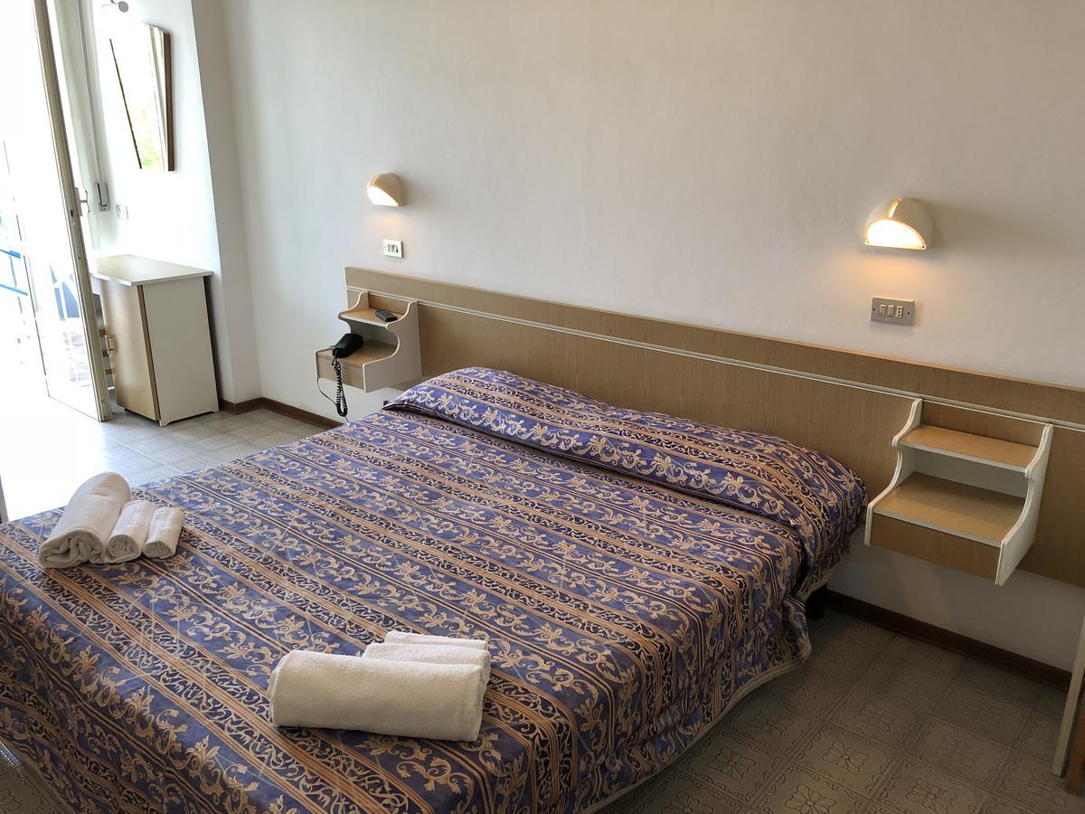 Hotel Alexander San Mauro Mare Dış mekan fotoğraf